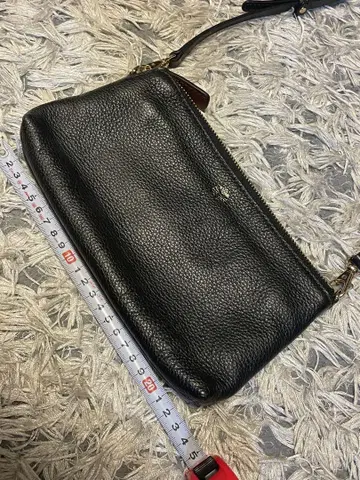 PELLE 블랙 가죽 숄더백