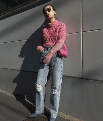 AMERI 스웨터