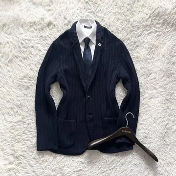 [ 새상품급 ] LARDINI 네이비 코튼 니트 자켓 부토니에르 M