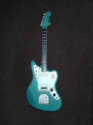 일렉 기타 모형 Fender 재규어