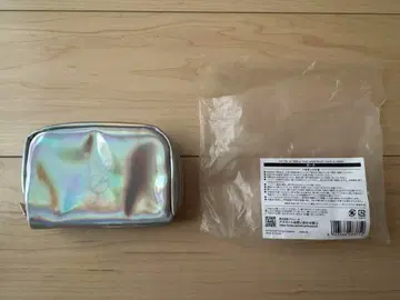 IVE SHOW WHAT I HAVE IN JAPAN 파우치 미사용
