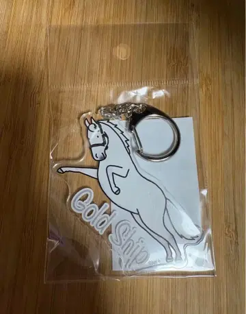 골드십 키링 말 디자인 오가와 주리