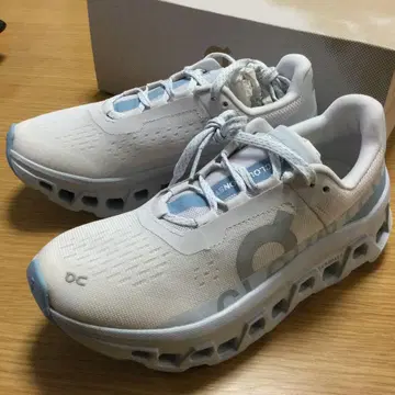 온 클라우드 몬스터 23cm