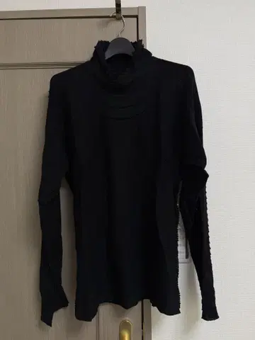 ISSEY MIYAKE A-poc 블랙 터틀넥 니트 사이즈 4