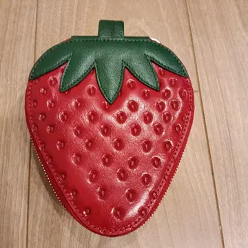 딸기 모양 천연 가죽 파우치 EARL'S FAVOURITE