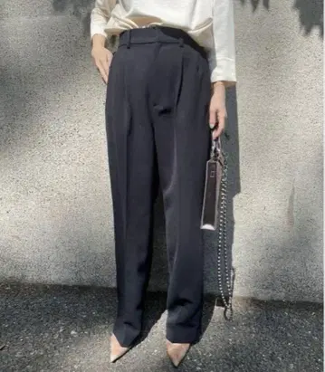 AMERI 2TUCKS STRAIGHT PANTS