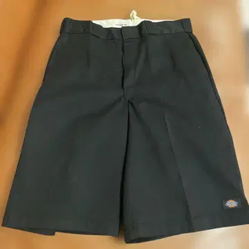 디키즈 루즈핏 블랙 숏팬츠 34