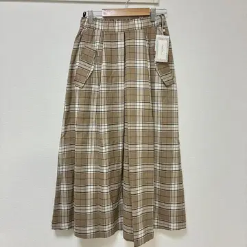 새상품 미사용 PORTE 체크 무늬 플레어 스커트 size 38 브라운