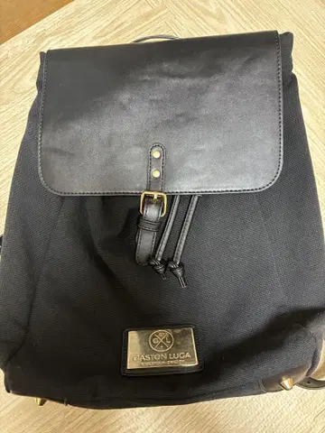 GASTON LUGA 블랙 백팩