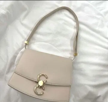 CAFUNE 카푸네 펜듈럼 Pendulum bag