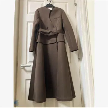 AMERI CARDBOARD FLARE DRESS COAT 드레스 코트
