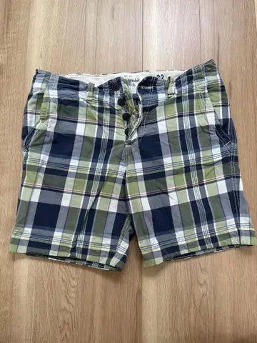 Abercrombie & Fitch 체크 무늬 숏팬츠