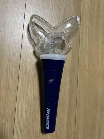 FANTASTICS OFFICIAL LIGHT STICK
