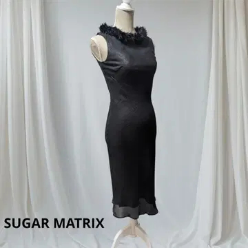 새상품급 SUGAR MATRIX 고급스러운 블랙 드레스 마라보 페더