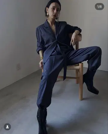 다크 그레이 셋업 팬츠 스타일