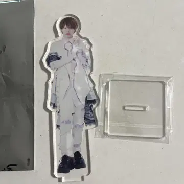 세이브포인트 유노 아크릴 스탠드