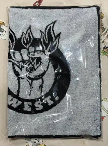 WEST. 공식 스포츠 타월 패밀리 클럽 스토어