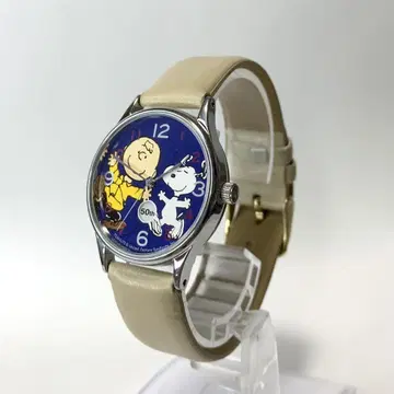 SNOOPY 스누피 50주년 손목시계 쿼츠 [ 작동 확인 완료 ]