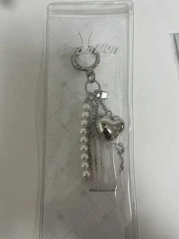snowman 1st popup 퍼스트 스노우 키링