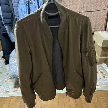 카키 MA-1 플라이트 자켓