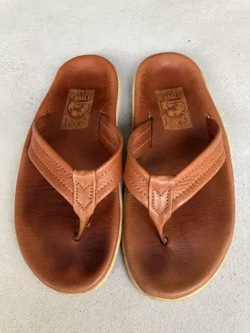 아일랜드 슬리퍼 ISLAND SLIPPER size8