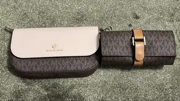 MICHEAL KORS 숄더 스트랩 없음