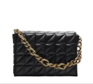 [ 새상품 ] ZARA 체인 팩 블랙 퀼팅