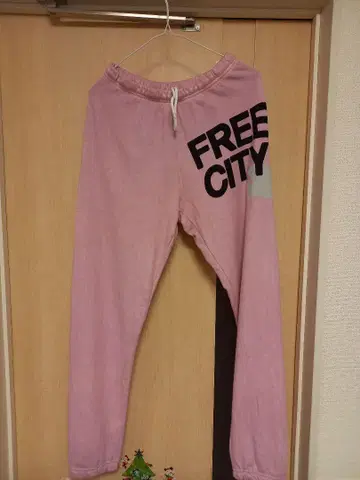 FREE CITY 핑크 스웨트 팬츠 M