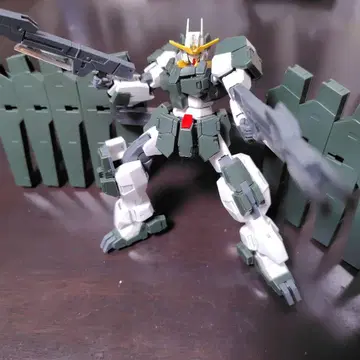 HG 1/144 건담 사바냐