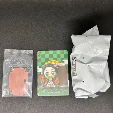 [ 귀멸의 칼날 ] 카마도 네즈코 팝마트 생일꽃 시리즈 POP MART