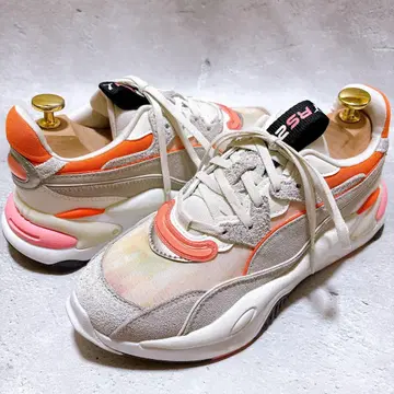 정가 14,300엔 PUMA RS-2K SUPER NATURAL WNS