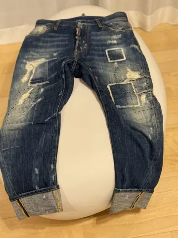 DSQUARED2 디스퀘어드 데미지 가공 데님 팬츠 44