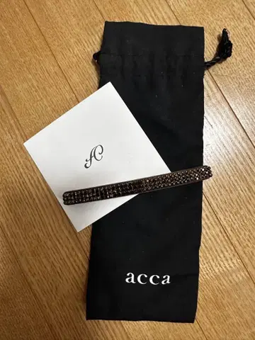 acca 브라운 헤어 액세서리