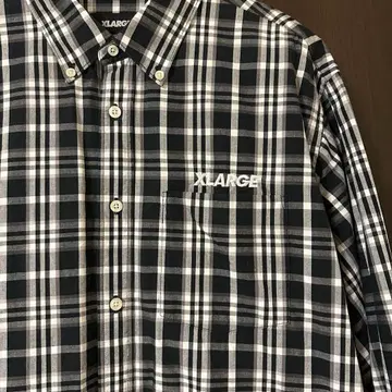 XLARGE 체크 무늬 BD 셔츠