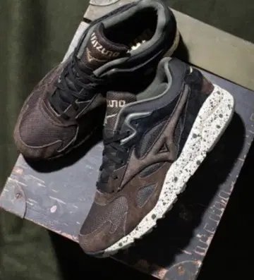 익명 배송 새상품 MIZUNO 스카이 메달 와일드 노르딕 26.5cm
