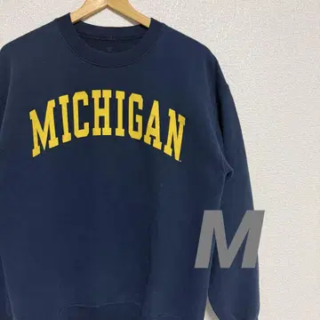 [ M ] 구제 의류 칼리지 MICHIGAN 로고 크루넥 맨투맨 네이비