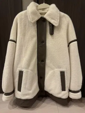 PAGEBOY 보아 자켓 화이트 브라운
