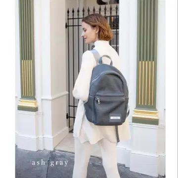 [ 새상품급 ] qbag paris 마더백 백팩 애쉬 그레이