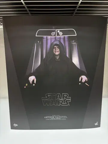 핫토이즈 스타 워즈 팰퍼틴 황제 1/6 피규어