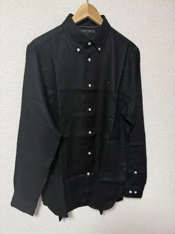 Tommy Hilfiger 블랙 버튼 다운 셔츠 M 택 포함 새상품
