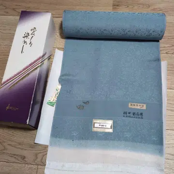 미사용 새상품 옅은 파란색 꽃 무늬 기모노 옷감 만엽초목염 방축 가공