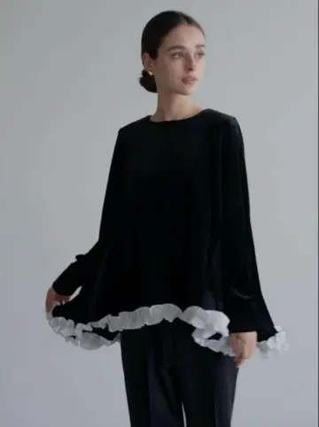 미사용 새상품 택 포함 Ohga VELOR TOPS 벨로아 상의