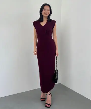 anuans 넥 스트레이트 컷 원피스