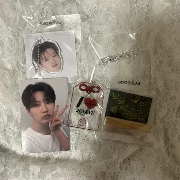 JUNKYU 포토 카드 키링 세트