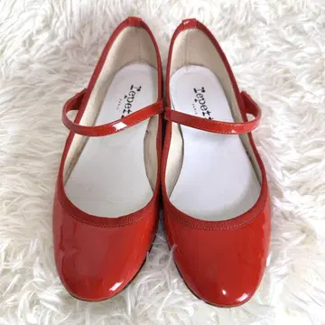 [새상품급] 레페토 멜리 제인 에나멜 발레 슈즈 23cm
