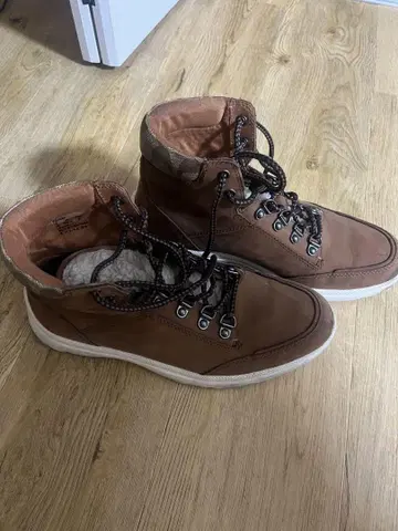 브라운 하이컷 부츠 퍼 포함