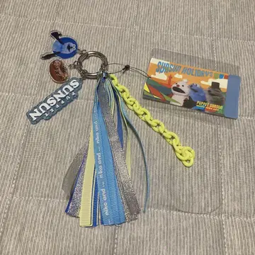 퍼펫 스 niko and 컬러 테이프 참