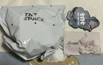 TNTSPACE Liita 허그 어드벤처 CUDDLE 상의