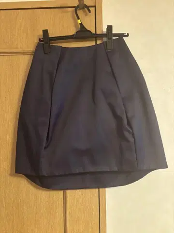 보더스 앳 발코니 스커트 36 네이비