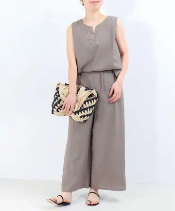 [ 택 포함 새상품 ] MICO COULIER 린넨 느낌 합성섬유 올인원